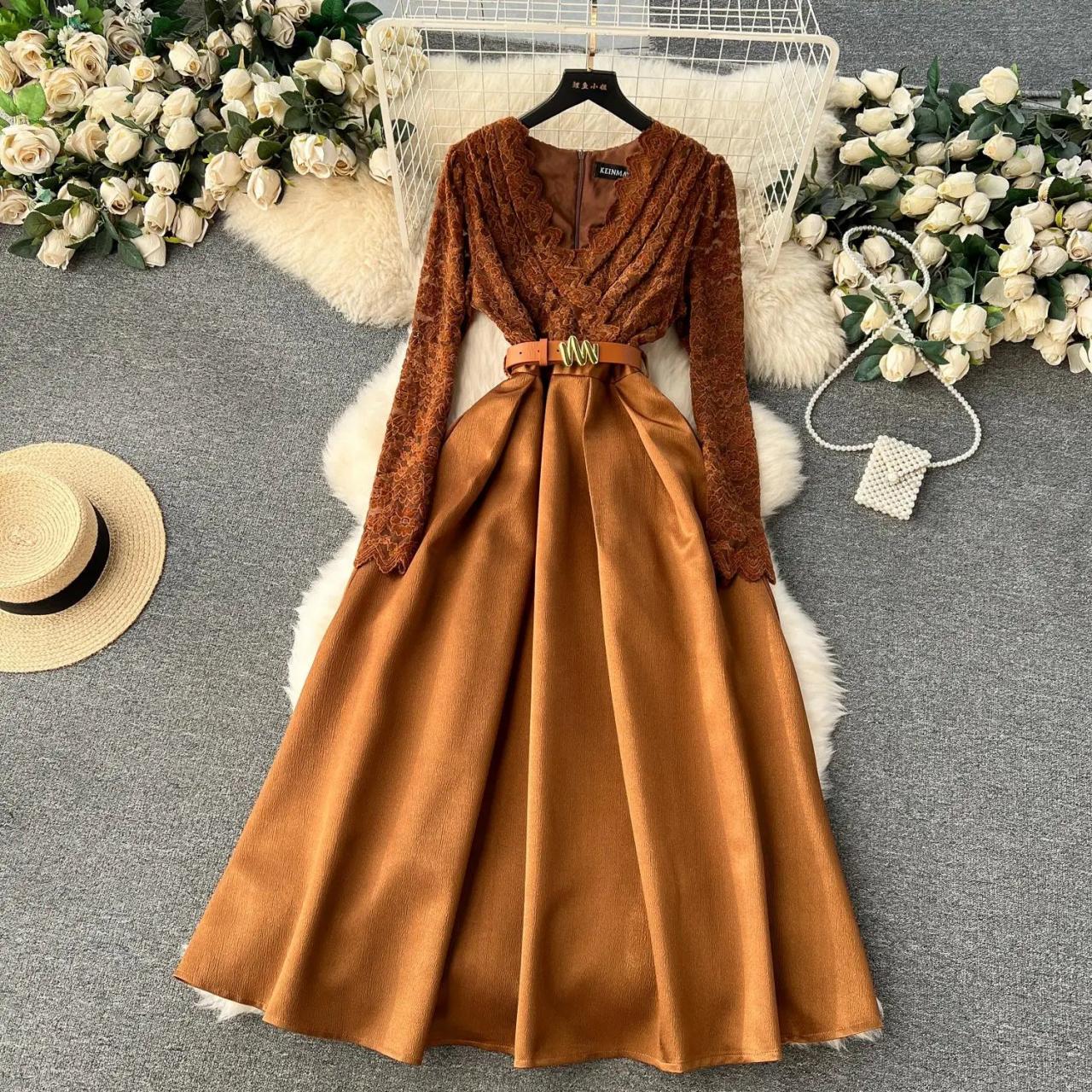 green emerald velvet dress Trendy, Chic Women's Clothing Boutique Fore Collection Women's Floral Lace Up Skirt, White Size L Lane 201 main image 0