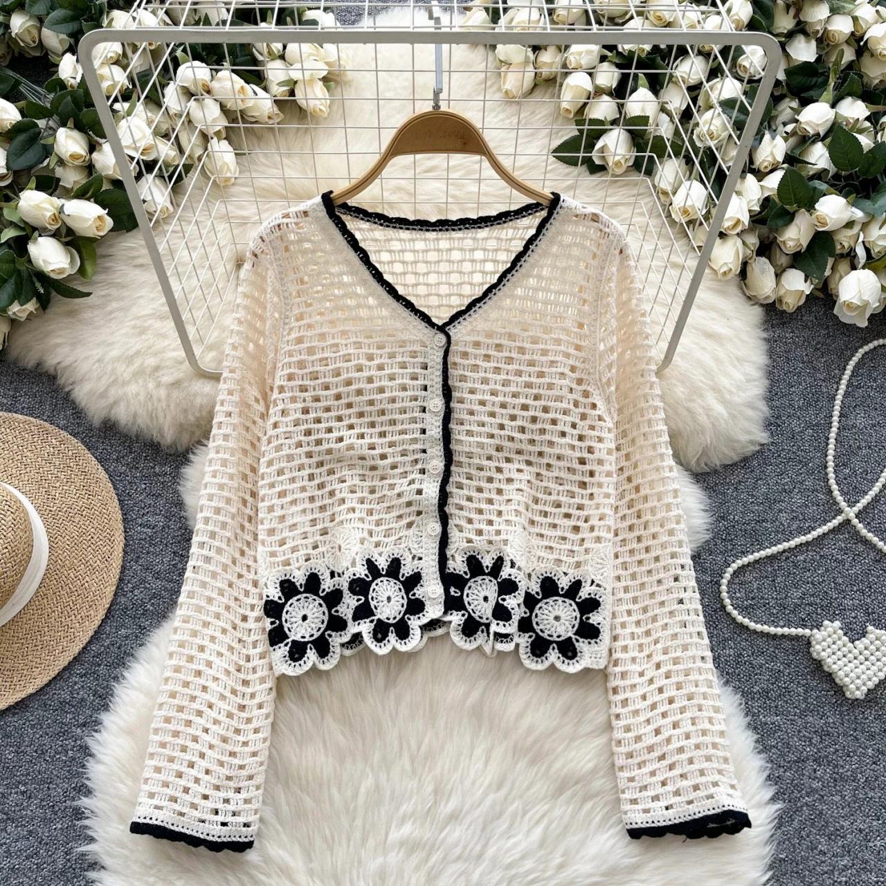 【新品未使用】EUCHRONIA SHIRRING LACE CARDIGAN 新品未使用】EUCHRONIA SHIRRING LACE CARDIGAN 【公式通販】